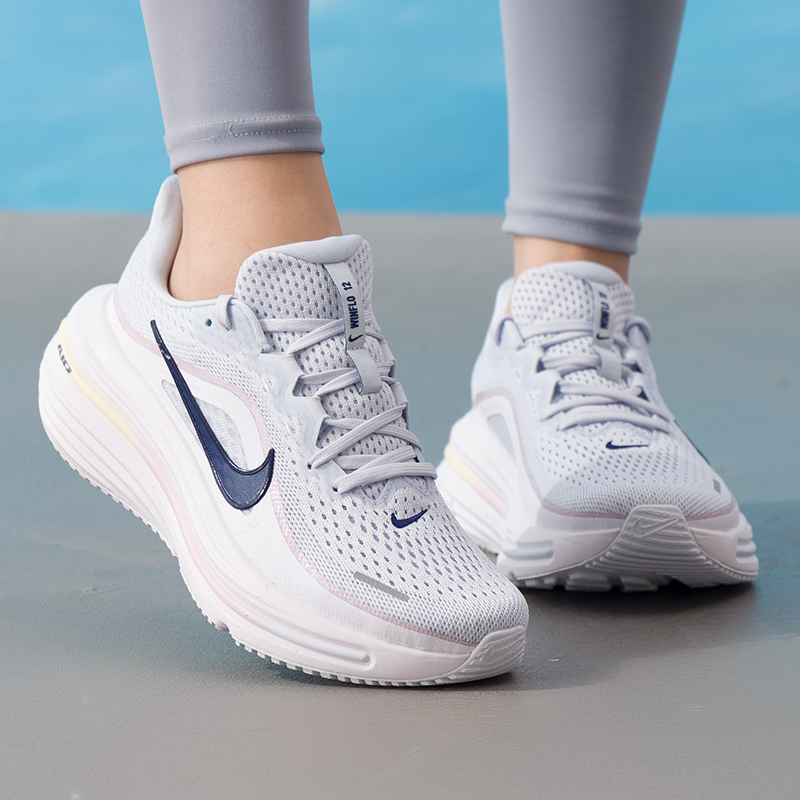 Nike Women's Shoes Original Li - đánh giá và giá Lightweight Road Running Shoes